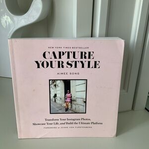 Capture Your Style Author Aimee Song Soft Cover Book Adult Read Guide